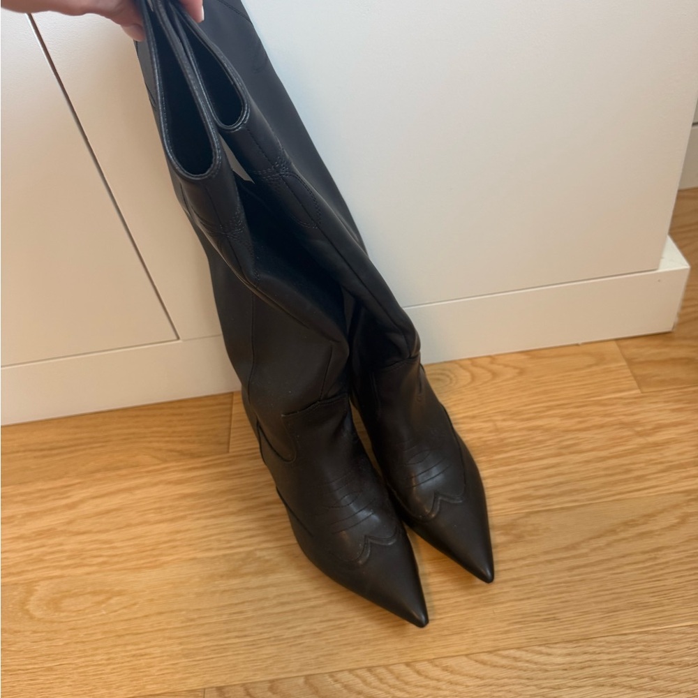 Classic Black Pointed-Toe Knee Boots - Women's - Picture 2 of 4